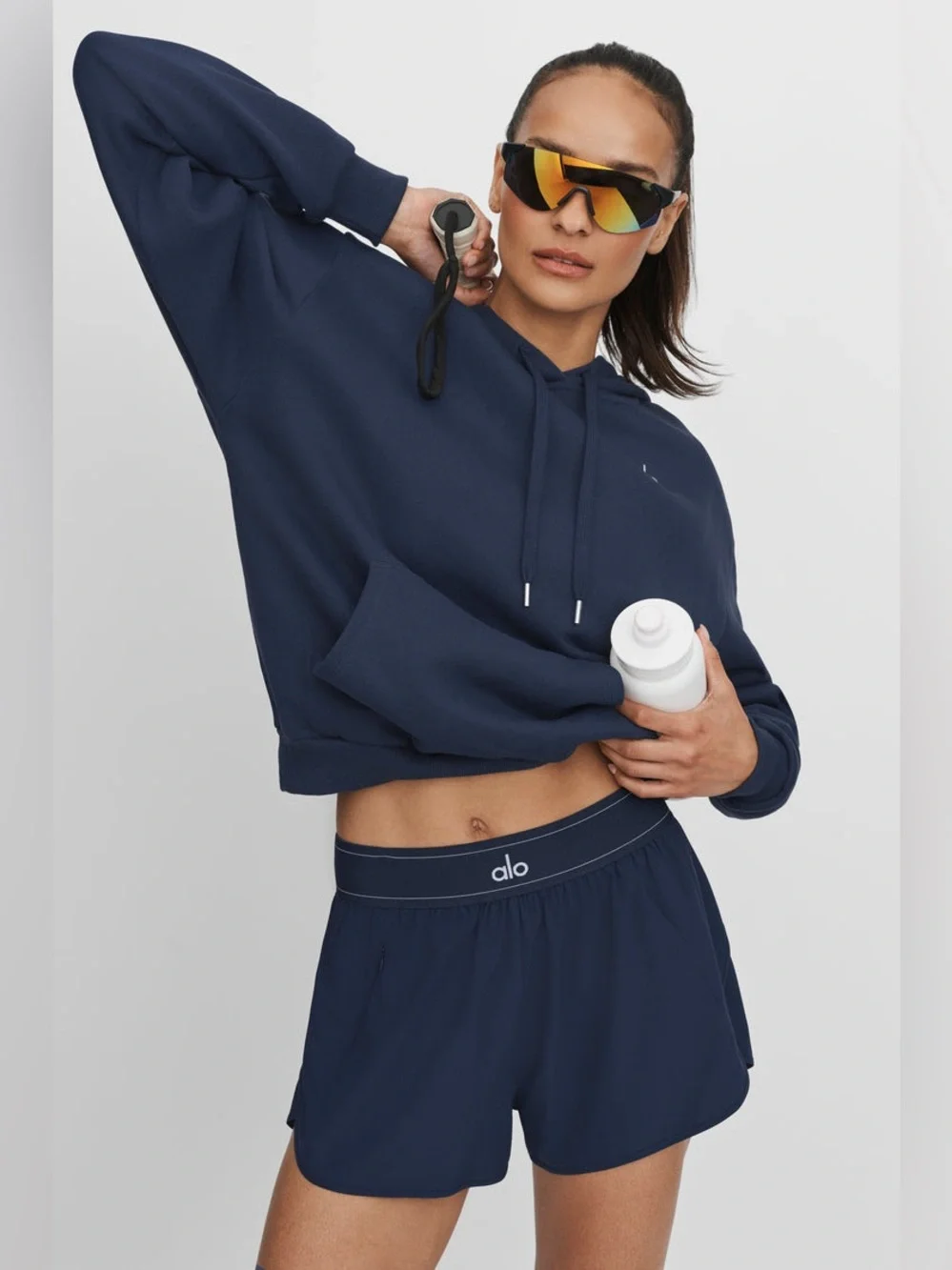 Alo Accolade Hoodie Size L